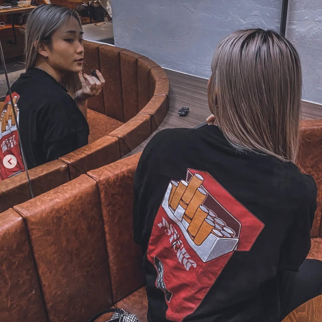 THEPSYCHO SMOKING FRIENDS TEE - BLACK