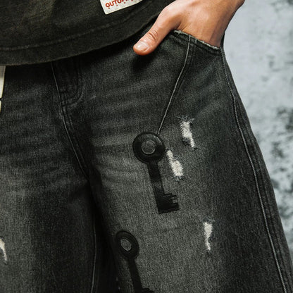 BANG | KEY PATCH RAW-EDGE CROPPED DENIM SHORTS