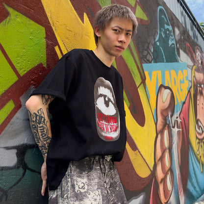 SPEAKING EYE TEE MODEL_2